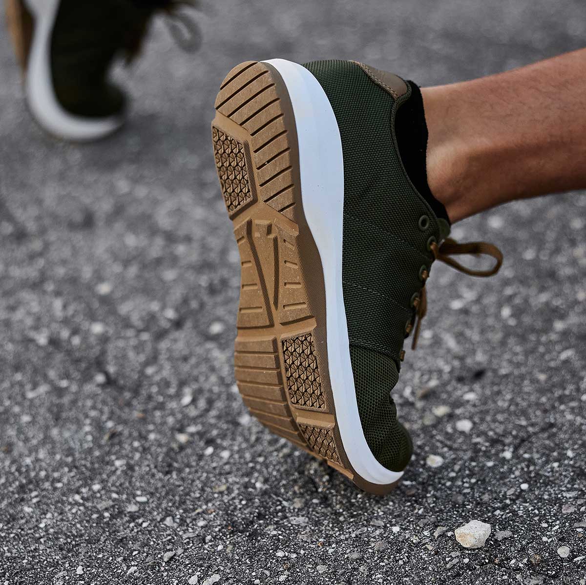 Ballistic Trainers - Green + White + Gum